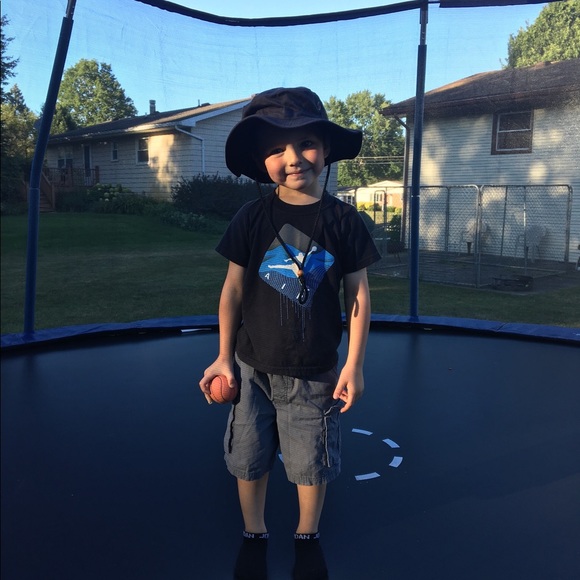 Meet your Posher, Ryan - Picture 1 of 8